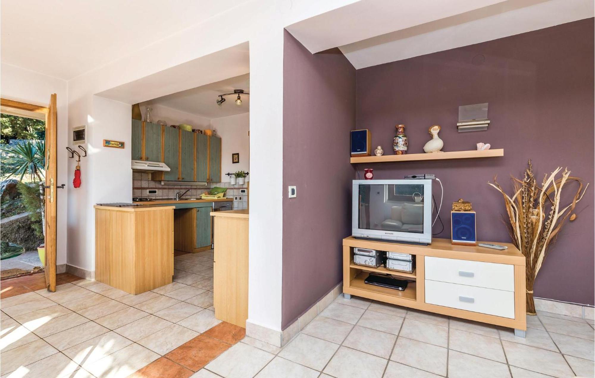 Stunning Apartment In Rijeka With 1 Bedrooms And Wifi Eksteriør billede