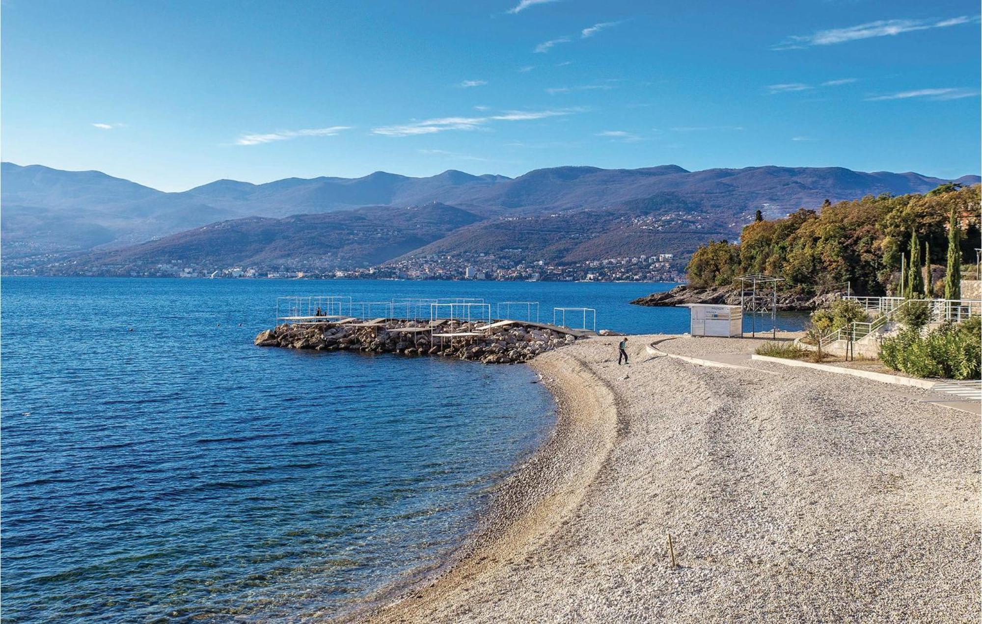Stunning Apartment In Rijeka With 1 Bedrooms And Wifi Eksteriør billede